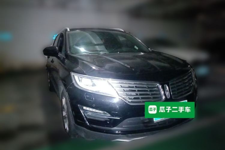 Used Lincoln MKC 2014 2.0T Two-Wheel-Drive Luxury Edition Front Right 45 Deg