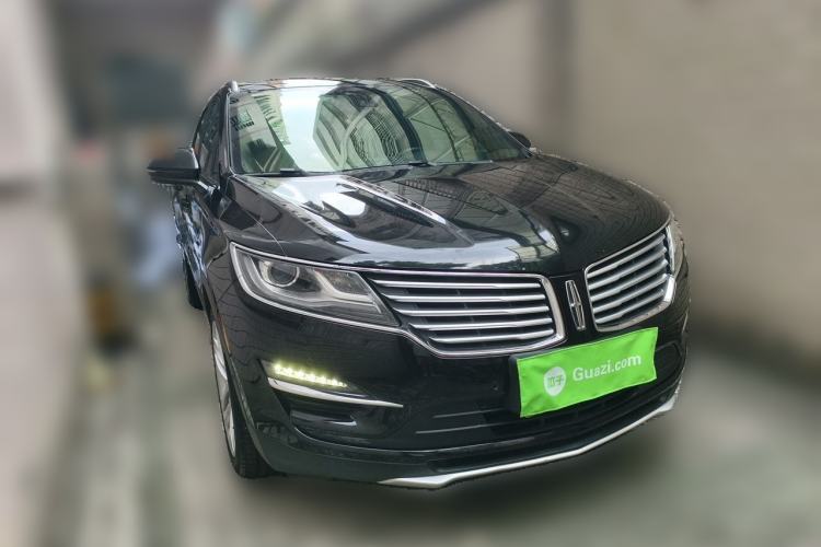 Used Lincoln MKC 2014 2.0T Four-Wheel Drive Prestige Edition Front Right 45 Deg