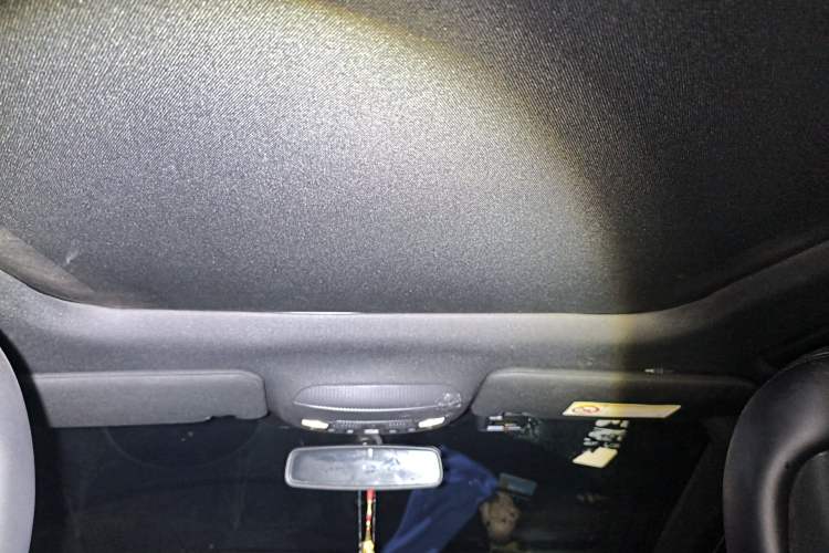 Used Lincoln MKC 2014 2.0T Two-Wheel Drive Deluxe Edition Headliner