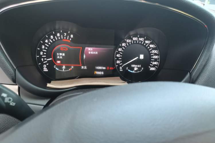 Used Lincoln MKC 2014 2.0T Two-Wheel Drive Deluxe Edition Instrument Cluster