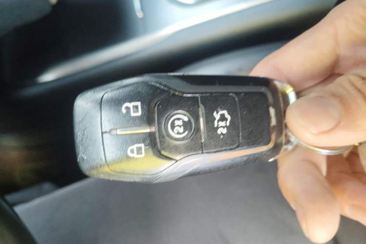 Used Lincoln MKC 2014 2.0T Four-Wheel Drive Luxury Edition Interior 1