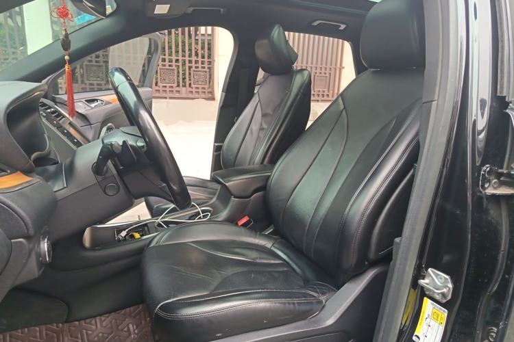 Used Lincoln MKC 2014 2.0T Two-Wheel-Drive Luxury Edition Left Front Seat
