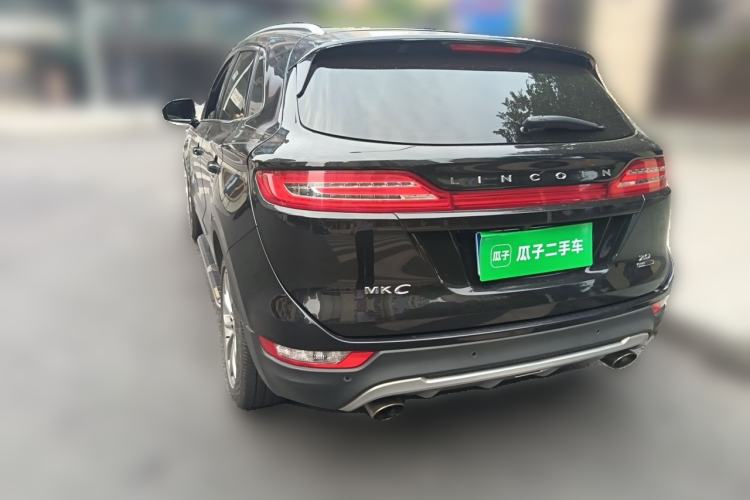 Used Lincoln MKC 2014 2.0T Two-Wheel-Drive Luxury Edition Rear Left 45 Deg