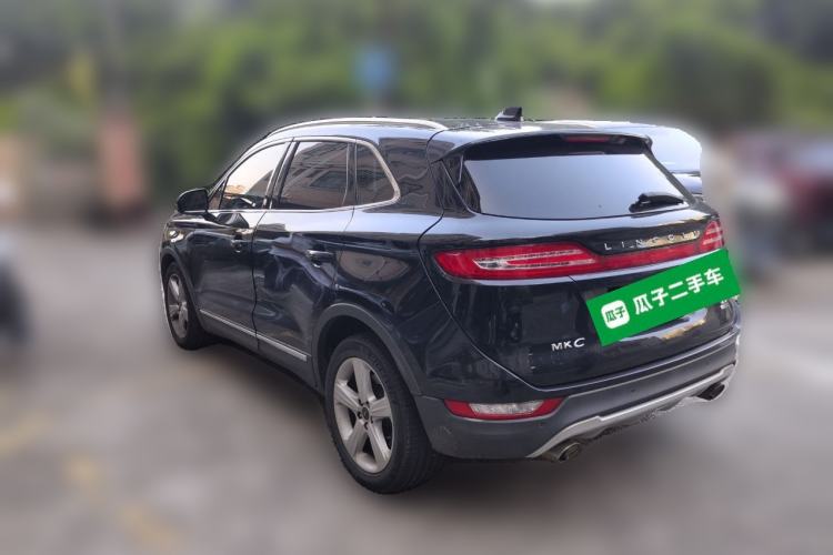 Used Lincoln MKC 2014 2.0T Two-Wheel Drive Deluxe Edition Rear Left 45 Deg