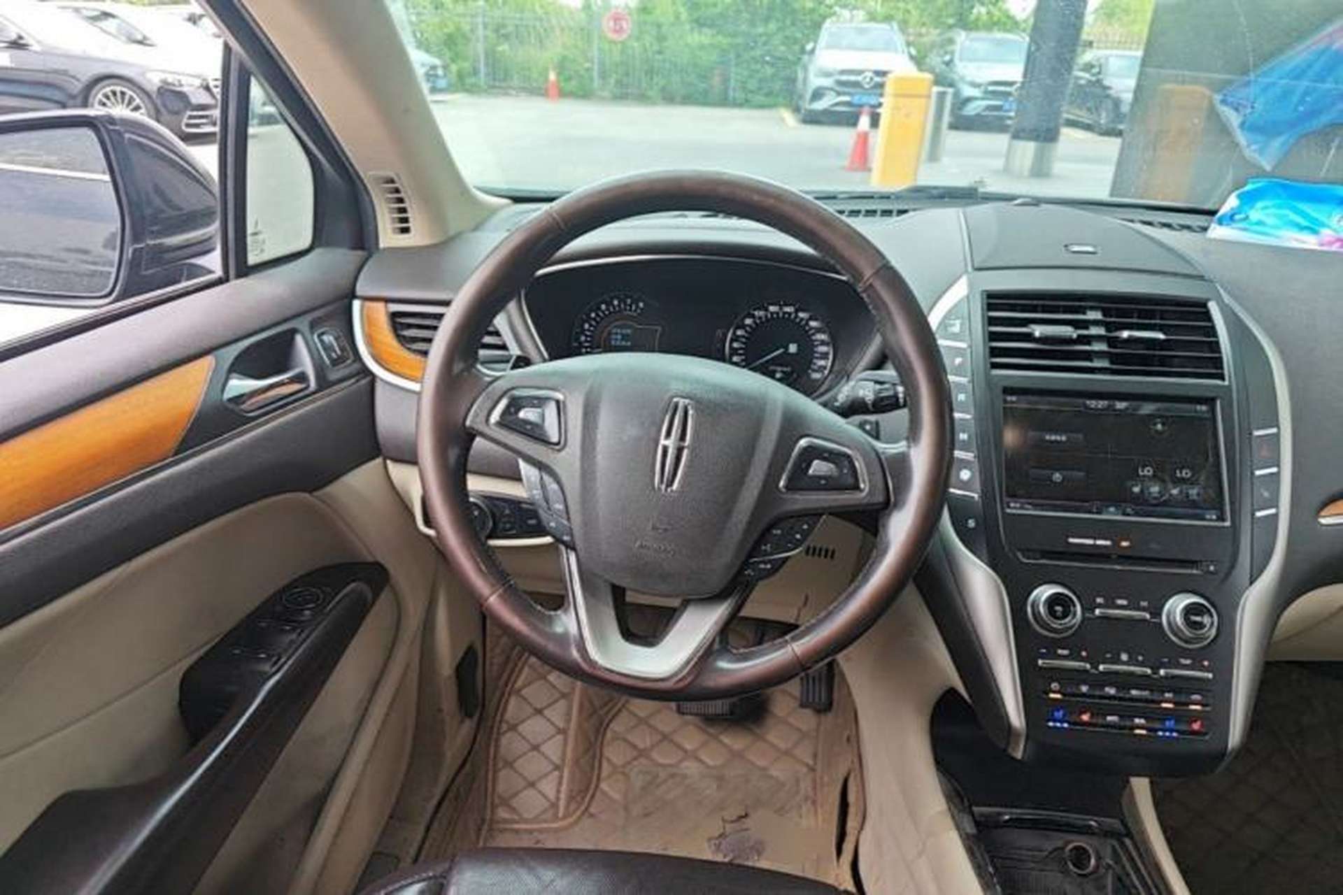 Used Lincoln MKC 2014 2.0T Four-Wheel Drive Luxury Edition Steering Wheel