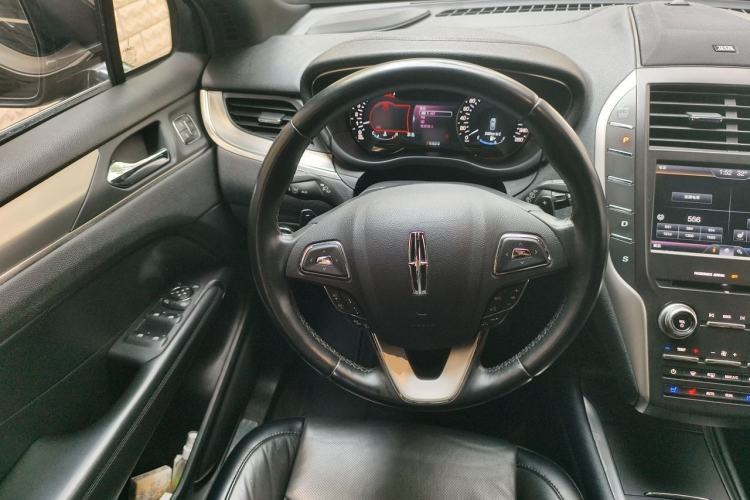 Used Lincoln MKC 2014 2.0T Four-Wheel Drive Prestige Edition Steering Wheel