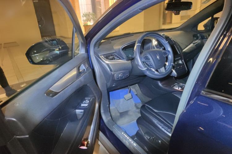 Used Lincoln MKC 2014 2.0T Two-Wheel Drive Deluxe Edition Driver Seat