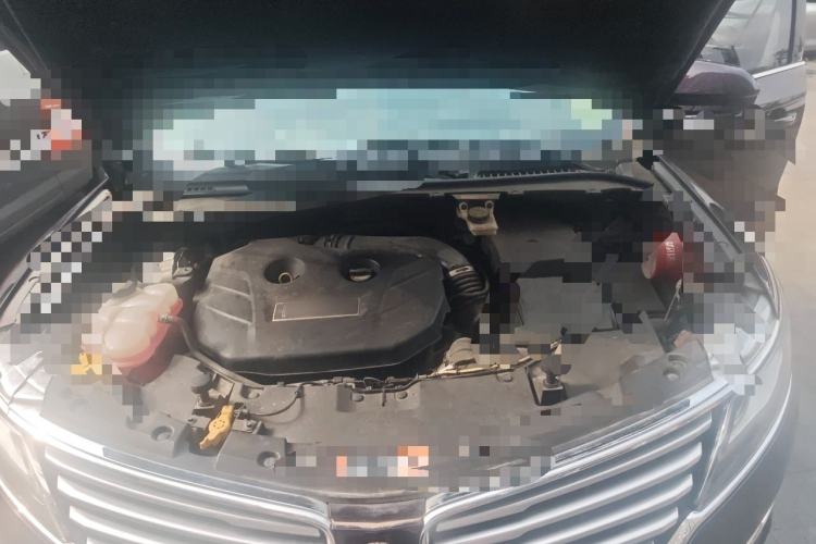 Used Lincoln MKC 2014 2.0T Two-Wheel-Drive Luxury Edition Engine Bay