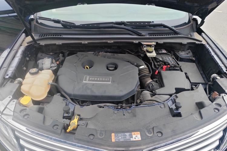 Used Lincoln MKC 2014 2.0T Four-Wheel Drive Luxury Edition Engine Bay