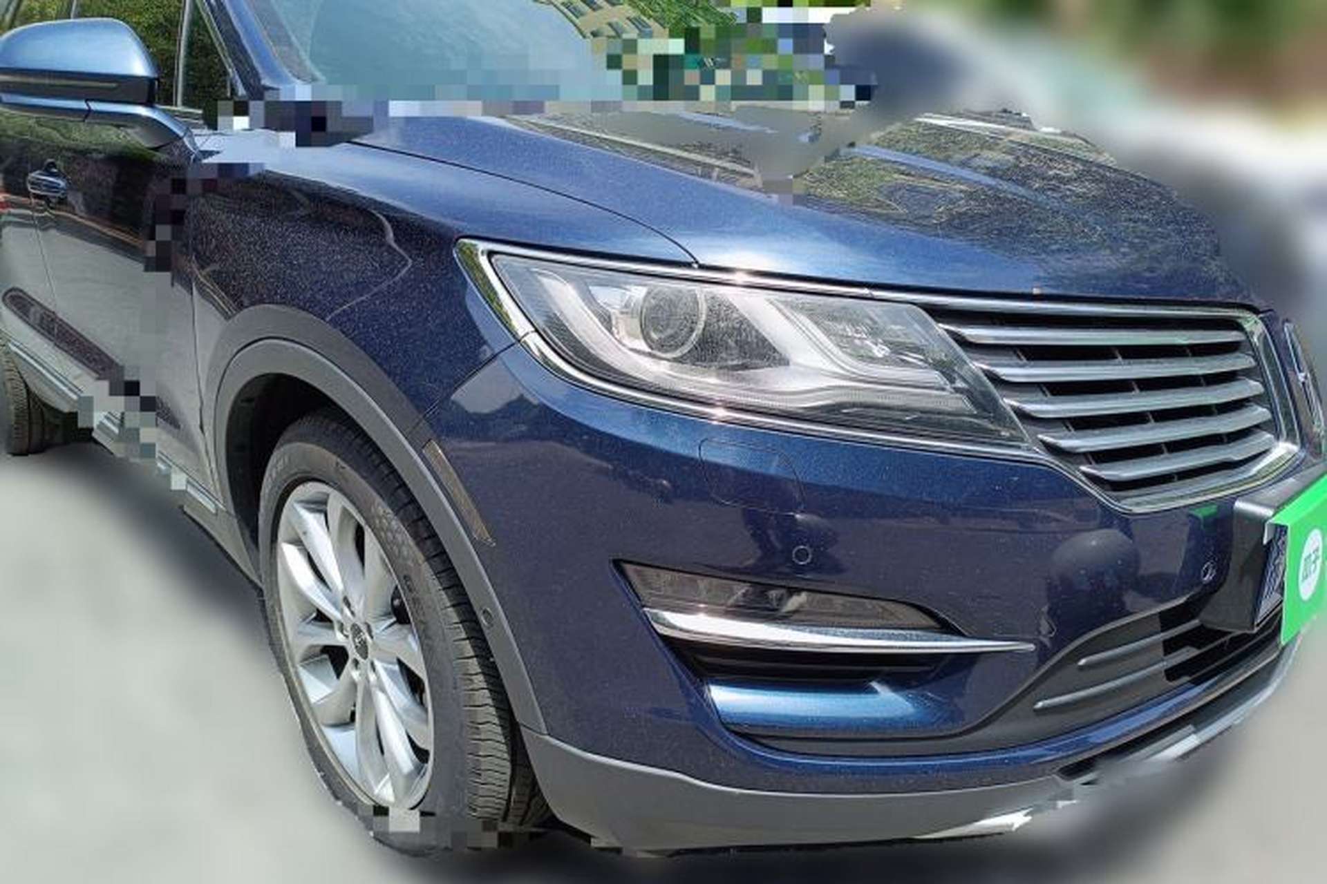 Used Lincoln MKC 2014 2.0T Two-Wheel-Drive Luxury Edition Front Right 45 Deg