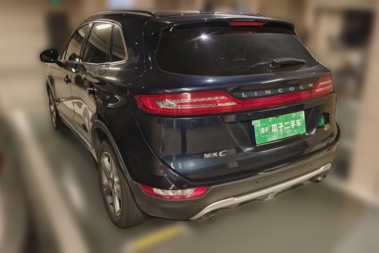Used Lincoln MKC 2014 2.0T Two-Wheel Drive Deluxe Edition Rear Left 45 Deg
