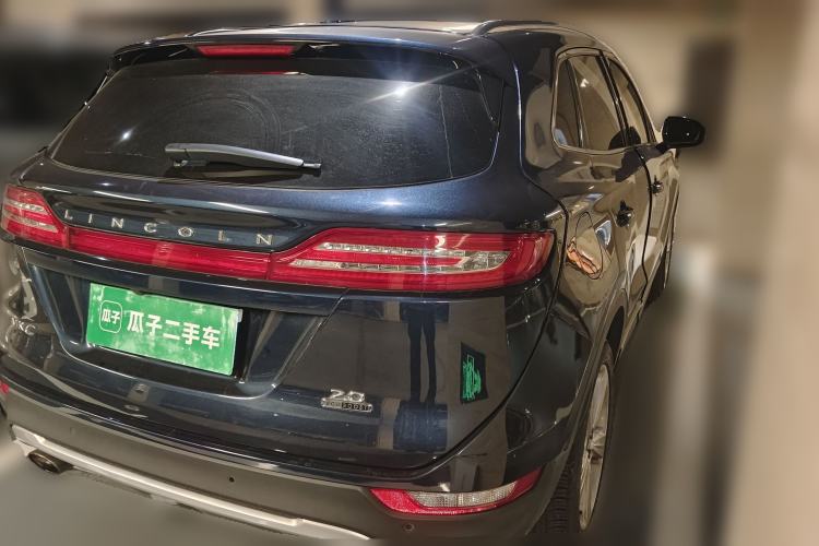 Used Lincoln MKC 2014 2.0T Two-Wheel Drive Deluxe Edition Rear Right 45 Deg