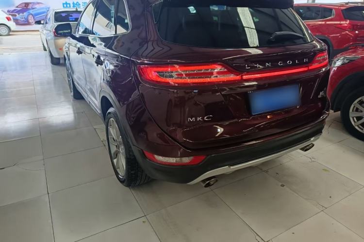 Used Lincoln MKC 2014 2.0T Two-Wheel-Drive Luxury Edition Exterior 3