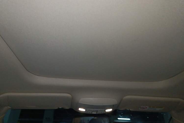 Used Lincoln MKC 2014 2.0T Four-Wheel Drive Prestige Edition Headliner