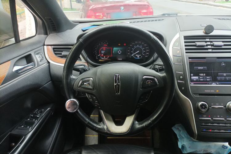 Used Lincoln MKC 2014 2.0T Four-Wheel Drive Luxury Edition Steering Wheel