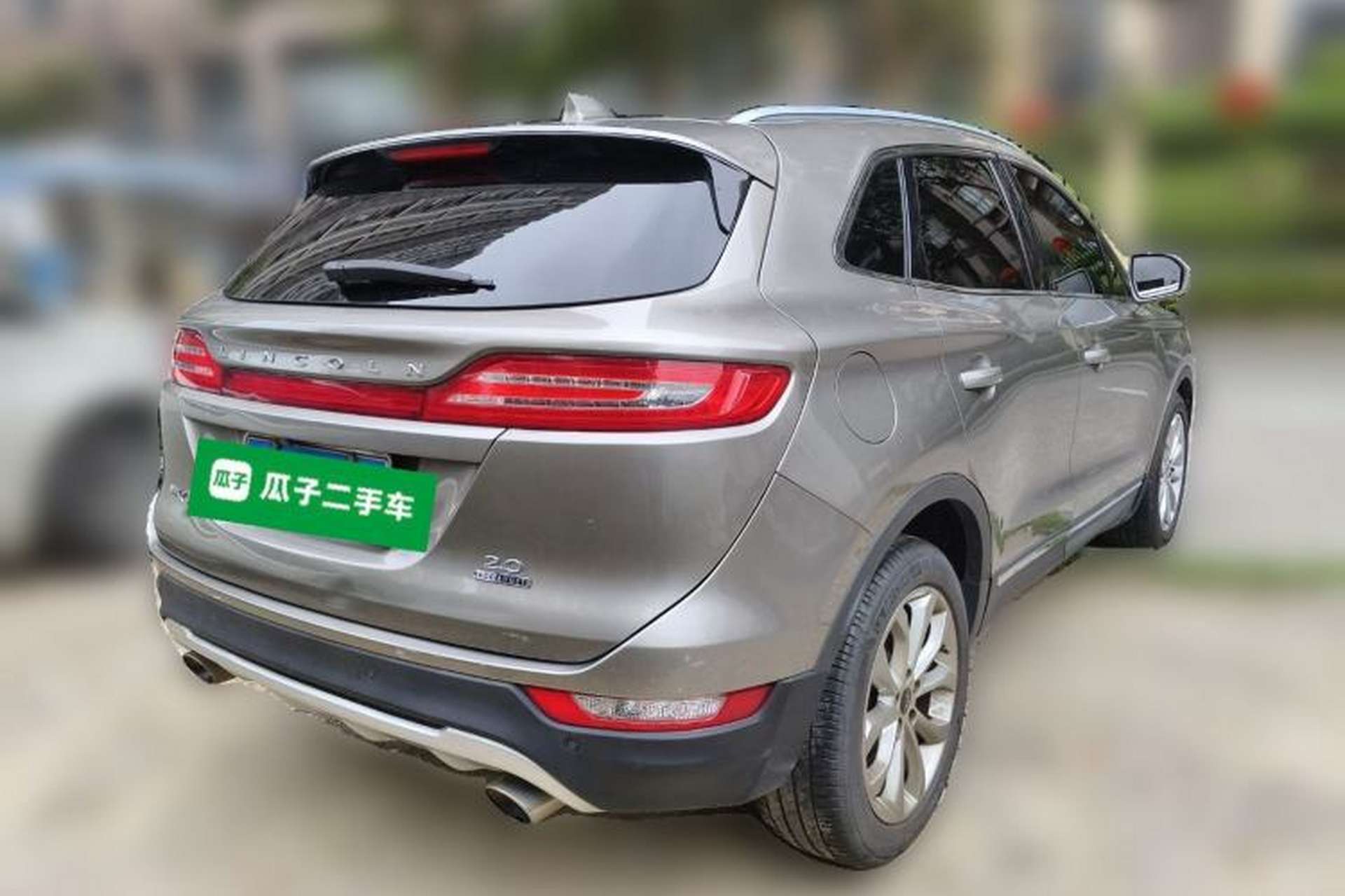 Used Lincoln MKC 2014 2.0T Two-Wheel-Drive Luxury Edition Rear Right 45 Deg