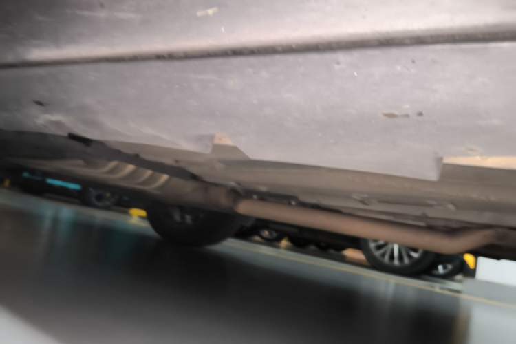 Used Lincoln MKC 2014 2.0T Two-Wheel-Drive Luxury Edition Chassis Front Right