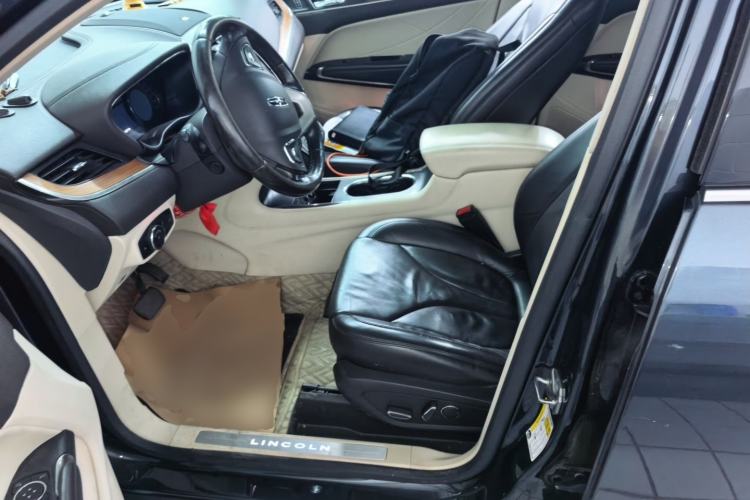 Used Lincoln MKC 2014 2.0T Four-Wheel Drive Prestige Edition Driver Seat