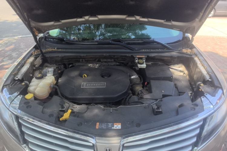 Used Lincoln MKC 2014 2.0T Four-Wheel Drive Prestige Edition Engine Bay