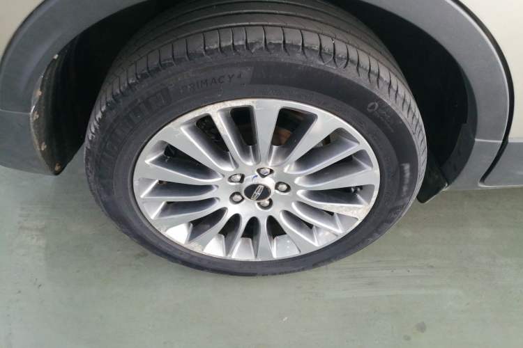 Used Lincoln MKC 2014 2.0T Four-Wheel Drive Luxury Edition Exterior 8