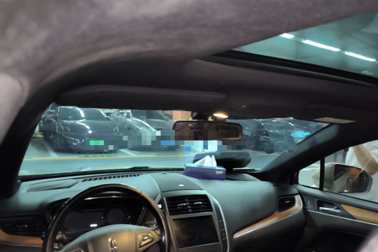 Used Lincoln MKC 2014 2.0T Two-Wheel-Drive Luxury Edition Headliner