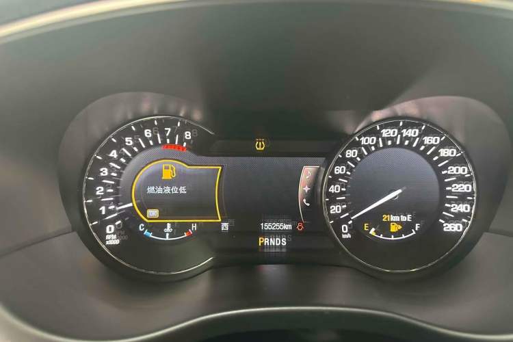 Used Lincoln MKC 2014 2.0T Two-Wheel Drive Deluxe Edition Odometer Close Up