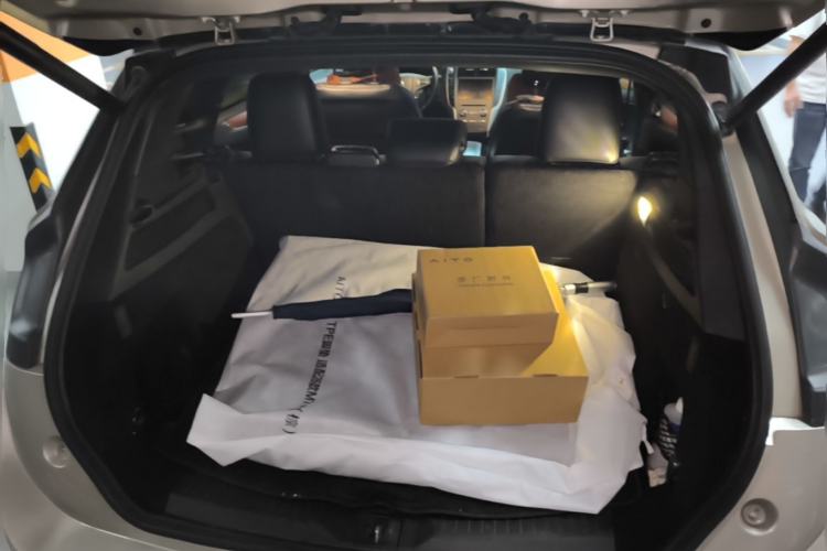 Used Lincoln MKC 2014 2.0T Two-Wheel-Drive Luxury Edition Trunk