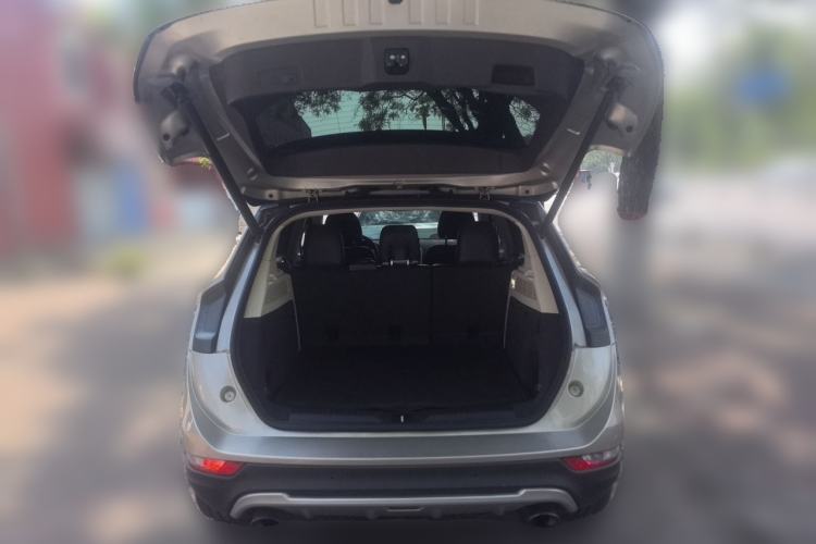 Used Lincoln MKC 2014 2.0T Four-Wheel Drive Prestige Edition Trunk