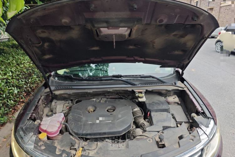 Used Lincoln MKC 2014 2.0T Two-Wheel-Drive Luxury Edition Engine Bay