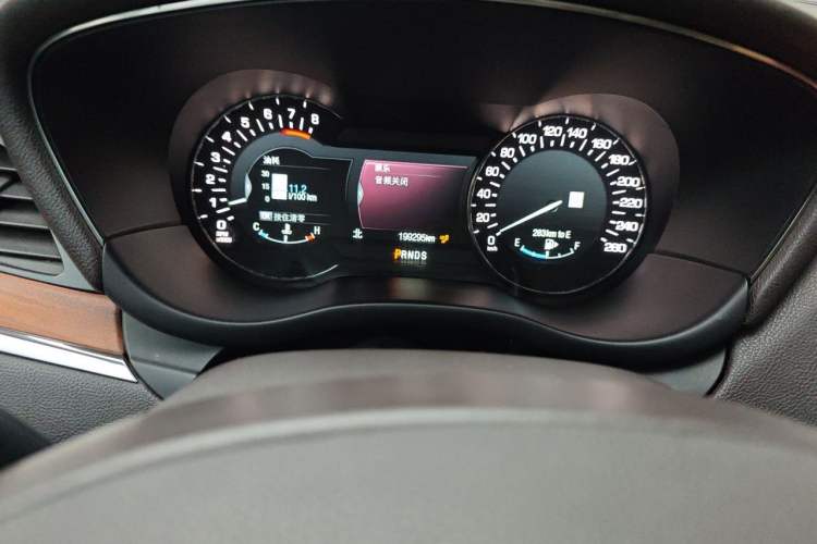 Used Lincoln MKC 2014 2.0T Two-Wheel-Drive Luxury Edition Instrument Cluster