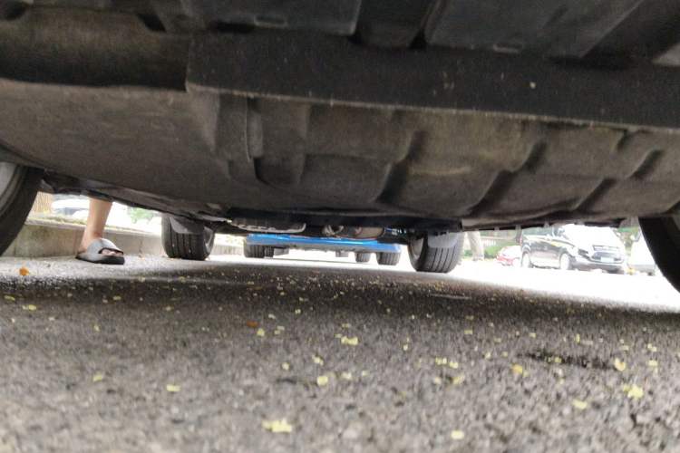 Used Lincoln MKC 2014 2.0T Two-Wheel Drive Deluxe Edition Chassis Front