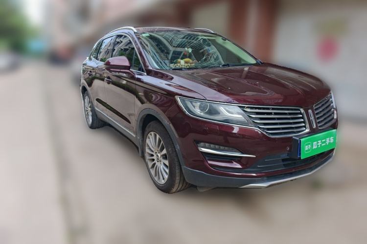 Used Lincoln MKC 2014 2.0T Four-Wheel Drive Luxury Edition Front Right 45 Deg
