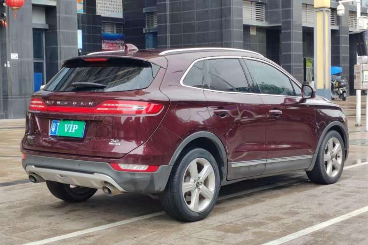 Used Lincoln MKC 2014 2.0T Two-Wheel Drive Deluxe Edition Rear Right 45 Deg
