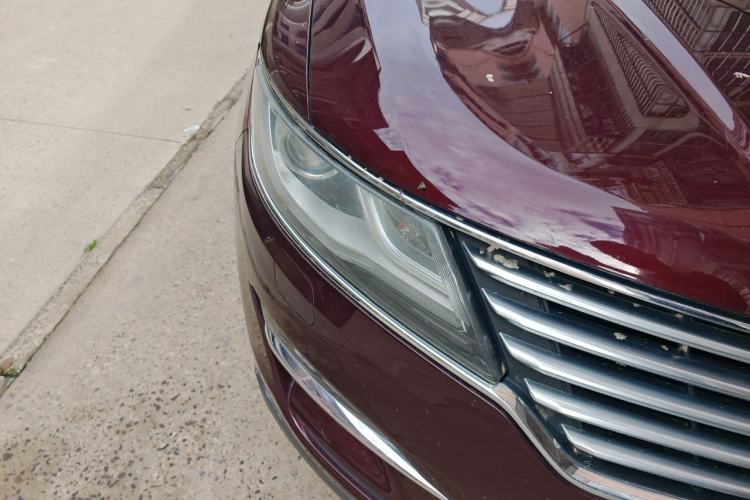Used Lincoln MKC 2014 2.0T Four-Wheel Drive Luxury Edition Right Front Headlight