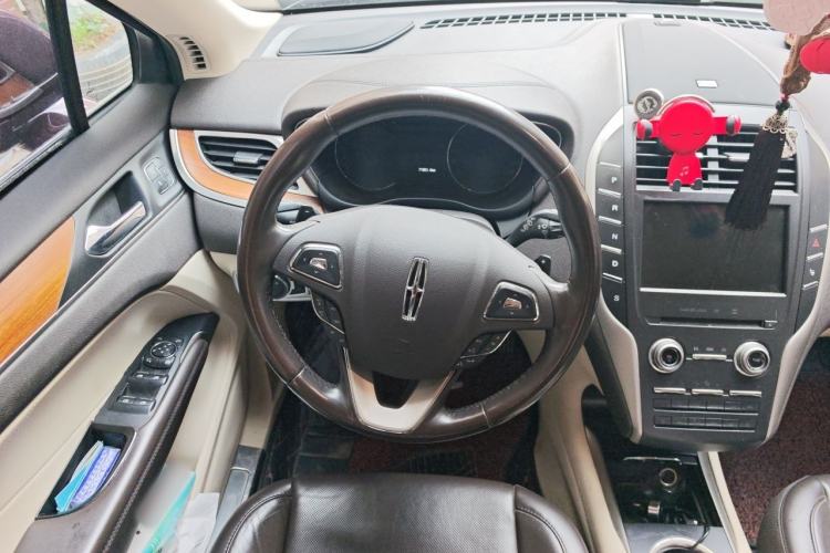 Used Lincoln MKC 2014 2.0T Four-Wheel Drive Luxury Edition Steering Wheel