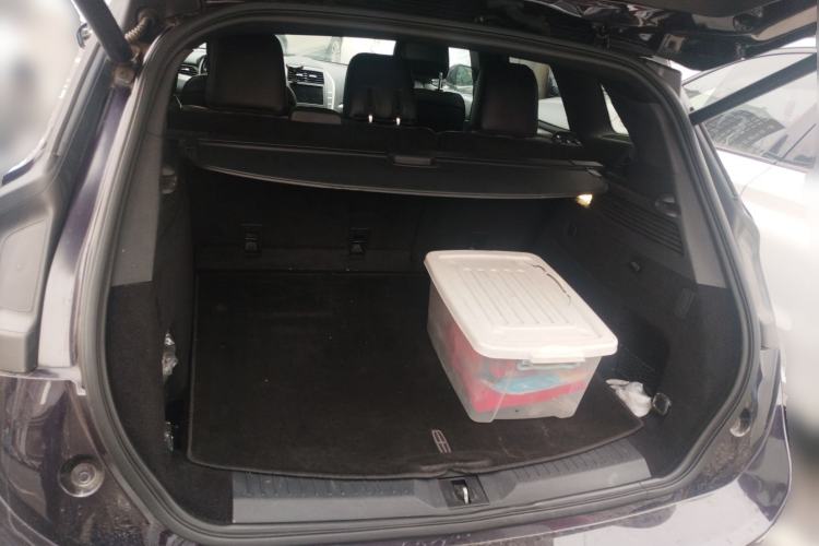 Used Lincoln MKC 2014 2.0T Four-Wheel Drive Luxury Edition Trunk