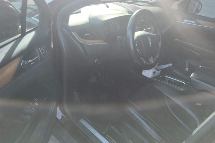 Used Lincoln MKC 2014 2.0T Two-Wheel-Drive Luxury Edition Driver Seat