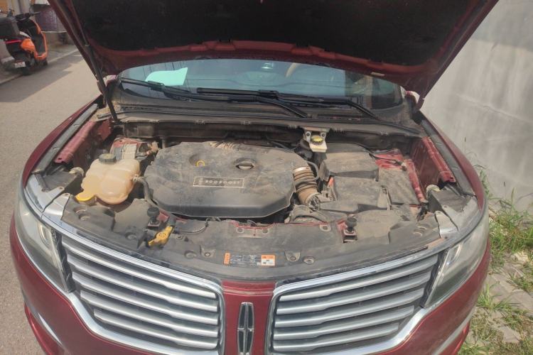 Used Lincoln MKC 2014 2.0T Four-Wheel Drive Luxury Edition Engine Bay