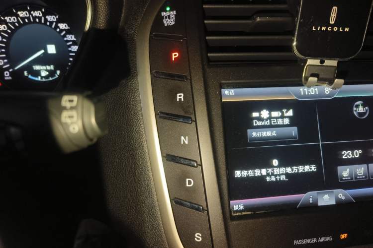 Used Lincoln MKC 2014 2.0T Two-Wheel-Drive Luxury Edition Gear Lever