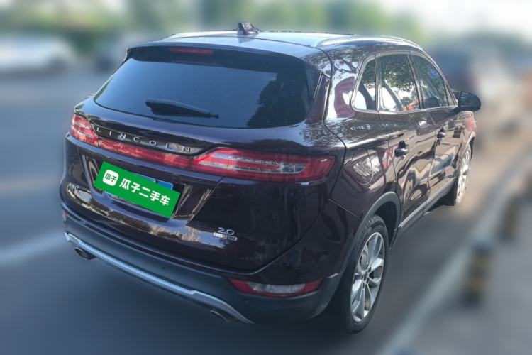 Used Lincoln MKC 2014 2.0T Two-Wheel-Drive Luxury Edition Rear Right 45 Deg