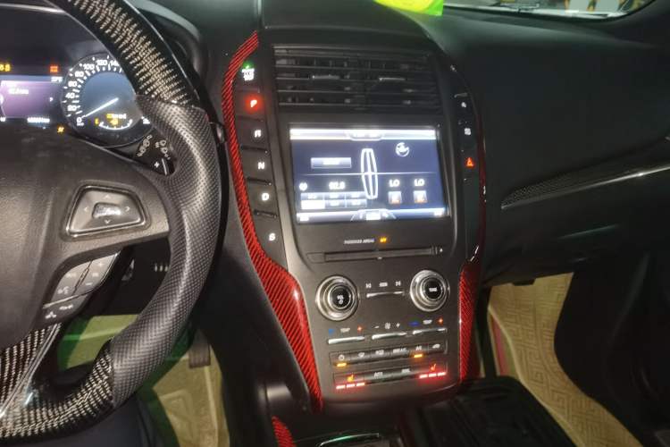 Used Lincoln MKC 2014 2.0T Two-Wheel Drive Deluxe Edition Audio And AC Panel