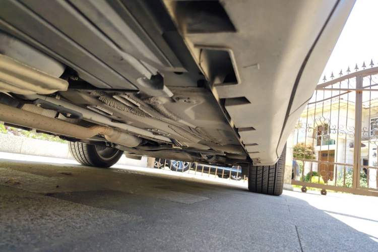 Used Lincoln MKC 2014 2.0T Two-Wheel-Drive Luxury Edition Chassis Front Right