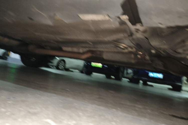 Used Lincoln MKC 2014 2.0T Two-Wheel-Drive Luxury Edition Chassis Front Right