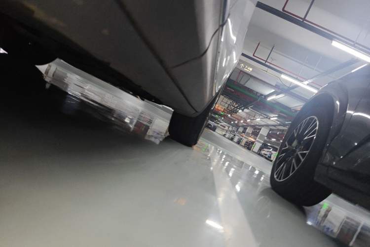Used Lincoln MKC 2014 2.0T Four-Wheel Drive Luxury Edition Chassis Rear Right