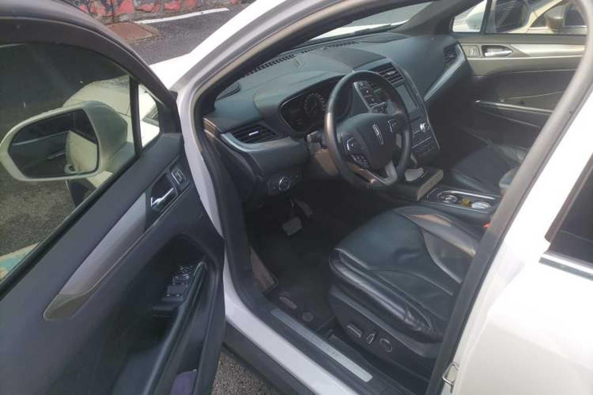 Used Lincoln MKC 2014 2.0T Two-Wheel Drive Deluxe Edition Driver Seat