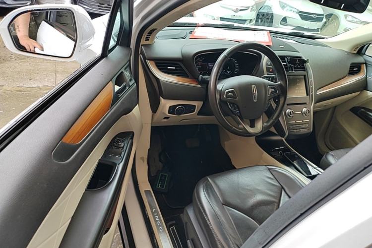 Used Lincoln MKC 2014 2.0T Four-Wheel Drive Luxury Edition Driver Seat