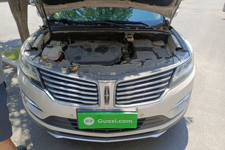 Used Lincoln MKC 2014 2.0T Four-Wheel Drive Luxury Edition Engine Bay