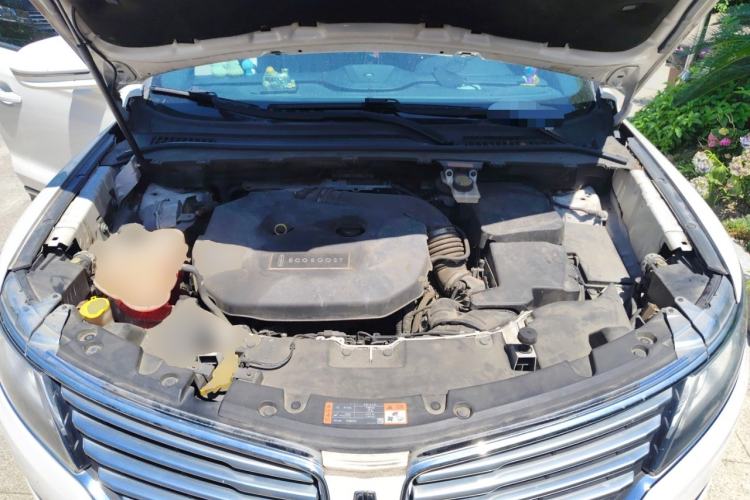 Used Lincoln MKC 2014 2.0T Two-Wheel-Drive Luxury Edition Engine Bay