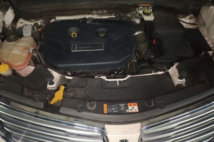 Used Lincoln MKC 2014 2.0T Four-Wheel Drive Luxury Edition Engine Bay