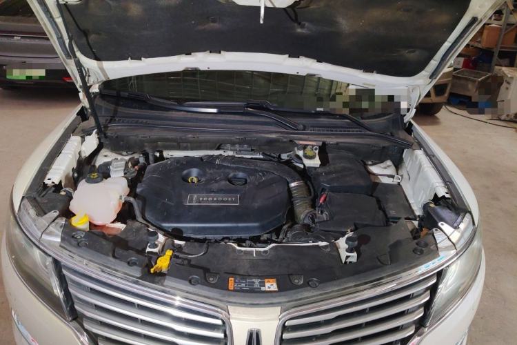 Used Lincoln MKC 2014 2.0T Four-Wheel Drive Luxury Edition Engine Bay